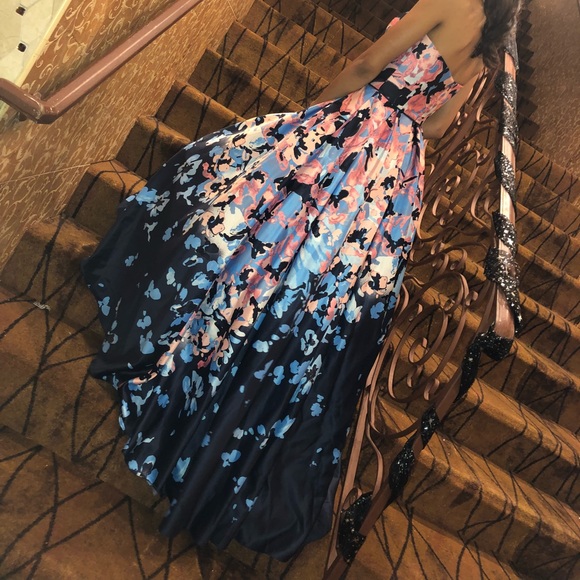 Worn once, Great condition, Comfortable - Picture 1 of 3